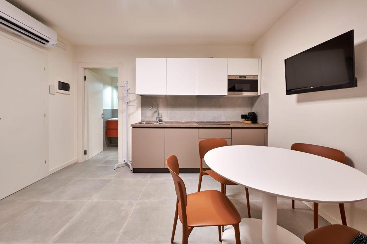 Apartmentsgarda - Residenza Mercanti Bagian luar foto