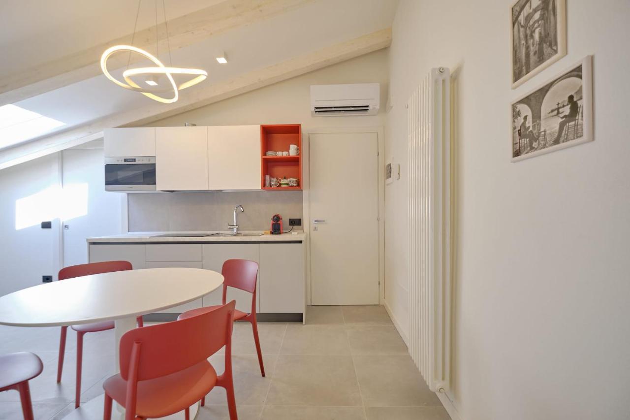Apartmentsgarda - Residenza Mercanti Bagian luar foto
