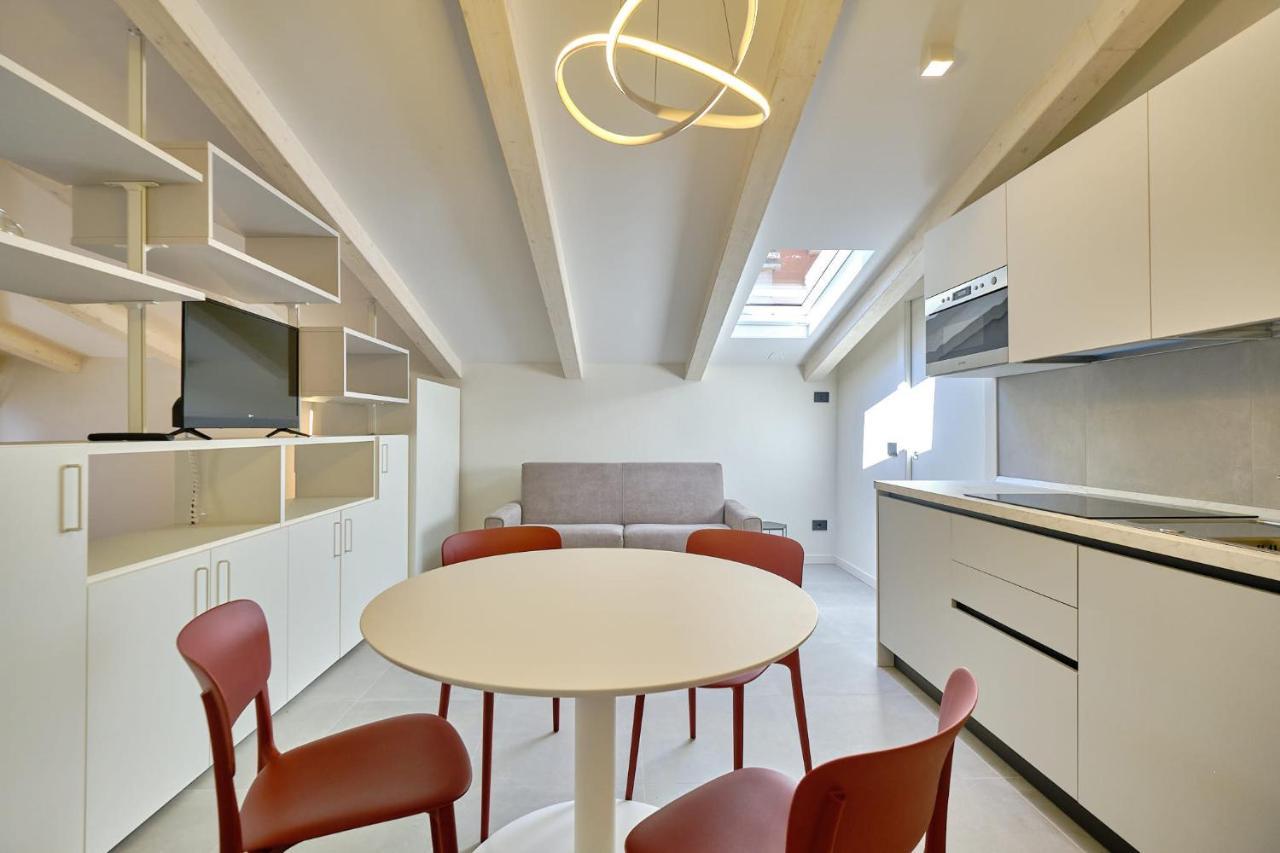 Apartmentsgarda - Residenza Mercanti Bagian luar foto