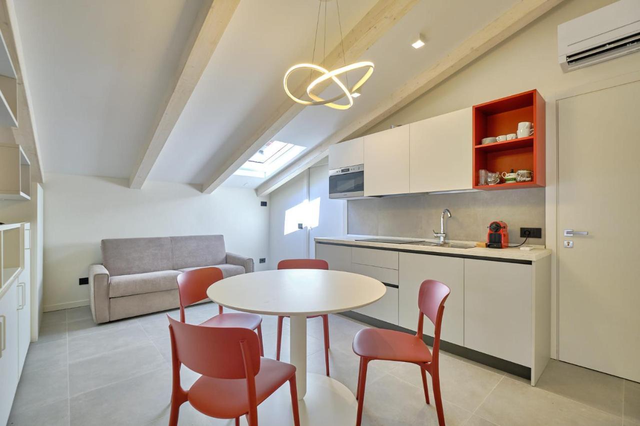 Apartmentsgarda - Residenza Mercanti Bagian luar foto
